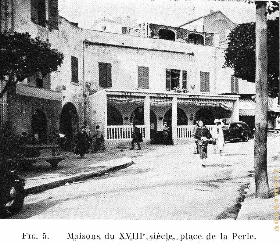 MB h- 016- eglise St-Louis et place de la perle.JPG
